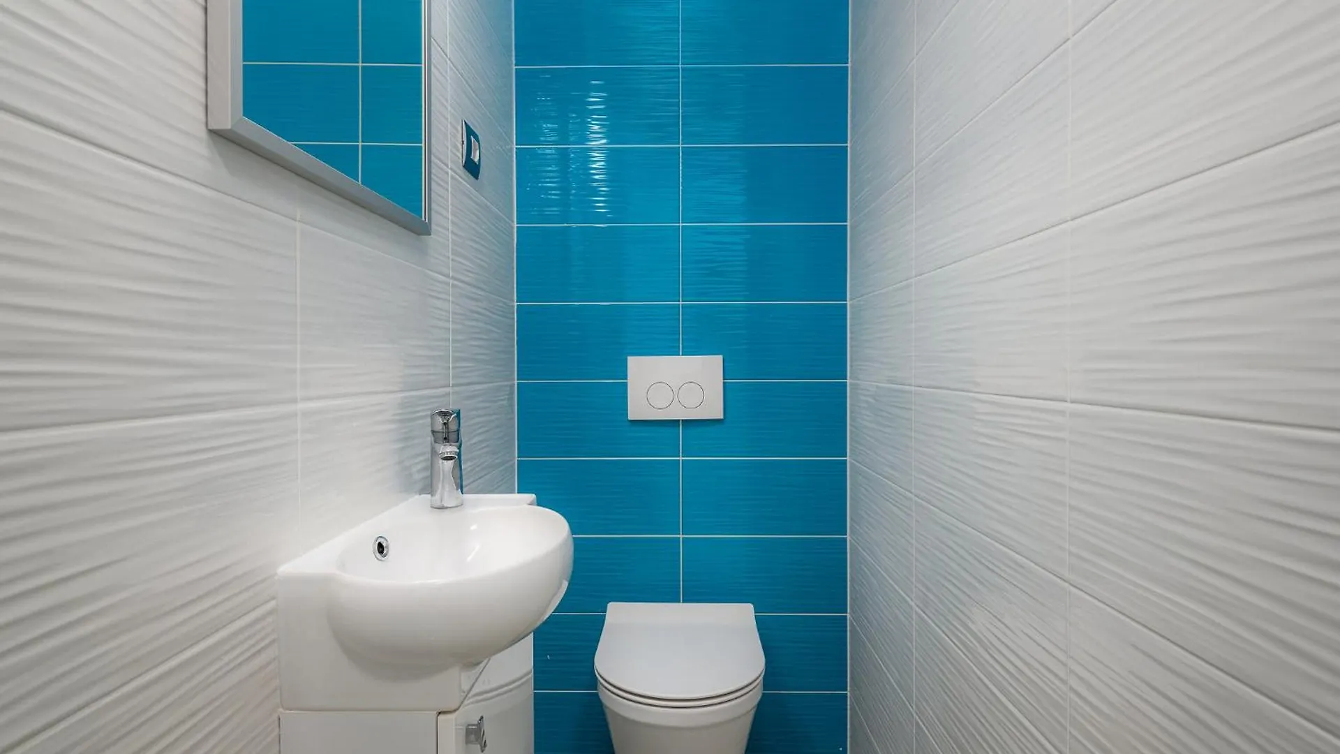 Stancija Amorozo 5 - Apartment N. 7 Poreč